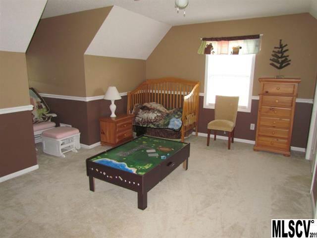 Twin Oaks - Residential