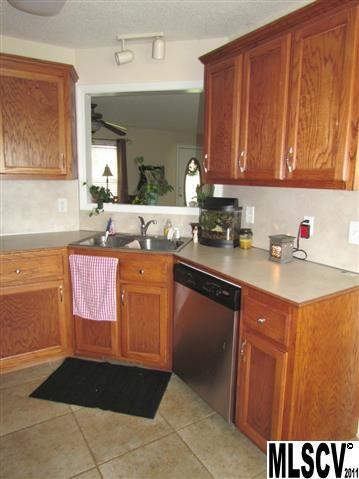 Twin Oaks - Residential