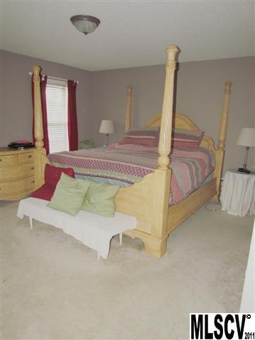 Twin Oaks - Residential