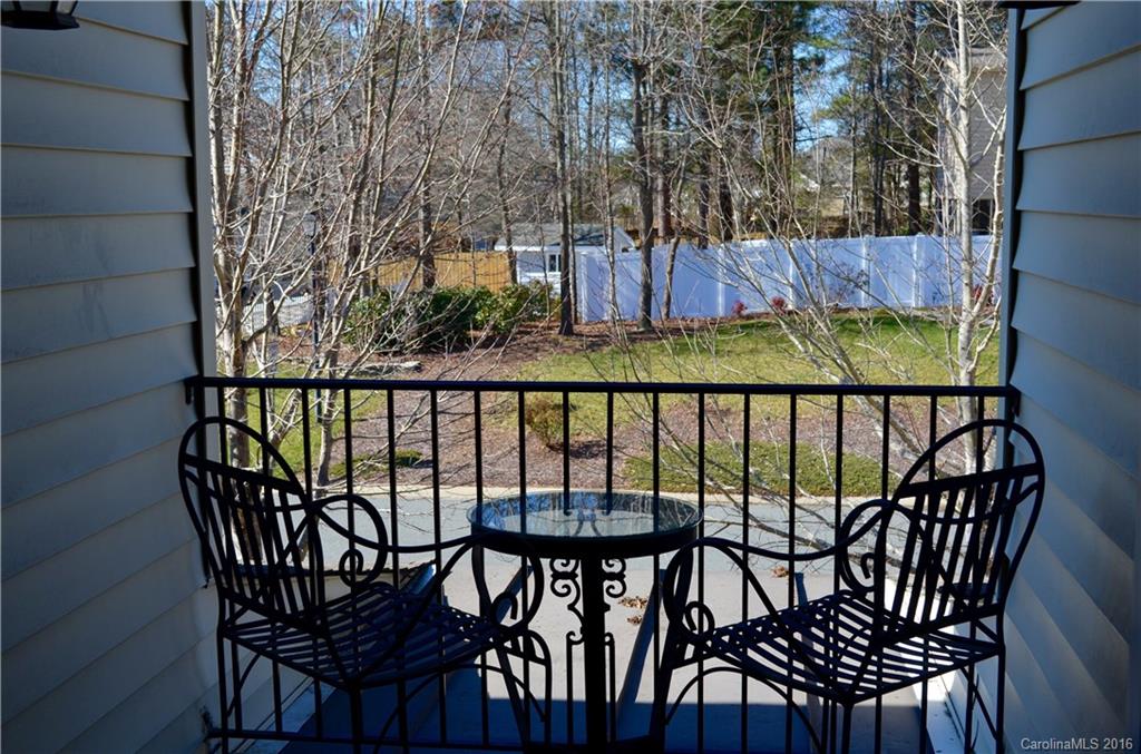 Chestnut Oaks - Residential