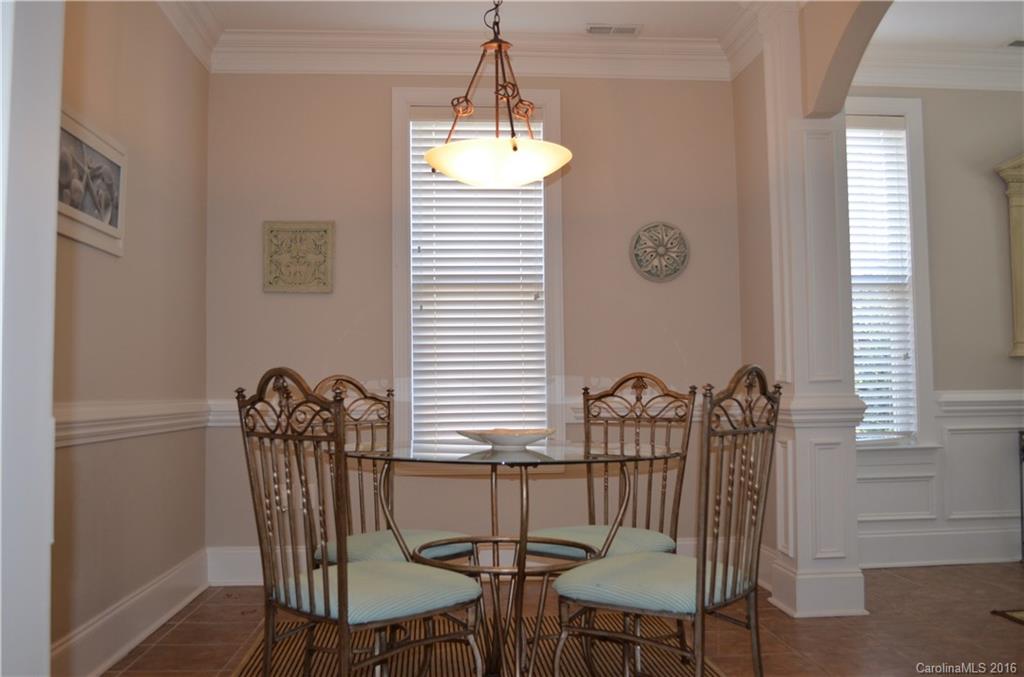 Chestnut Oaks - Residential