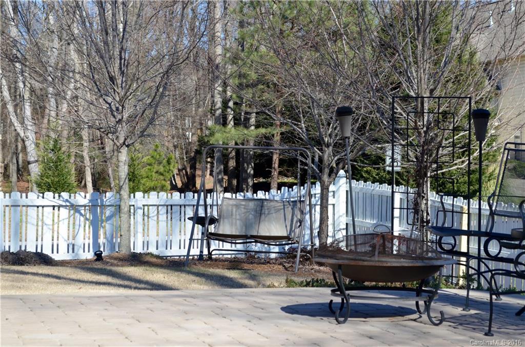 Chestnut Oaks - Residential