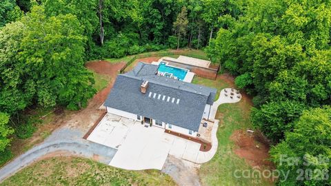 6201 Cory Bret Lane Charlotte NC 28278