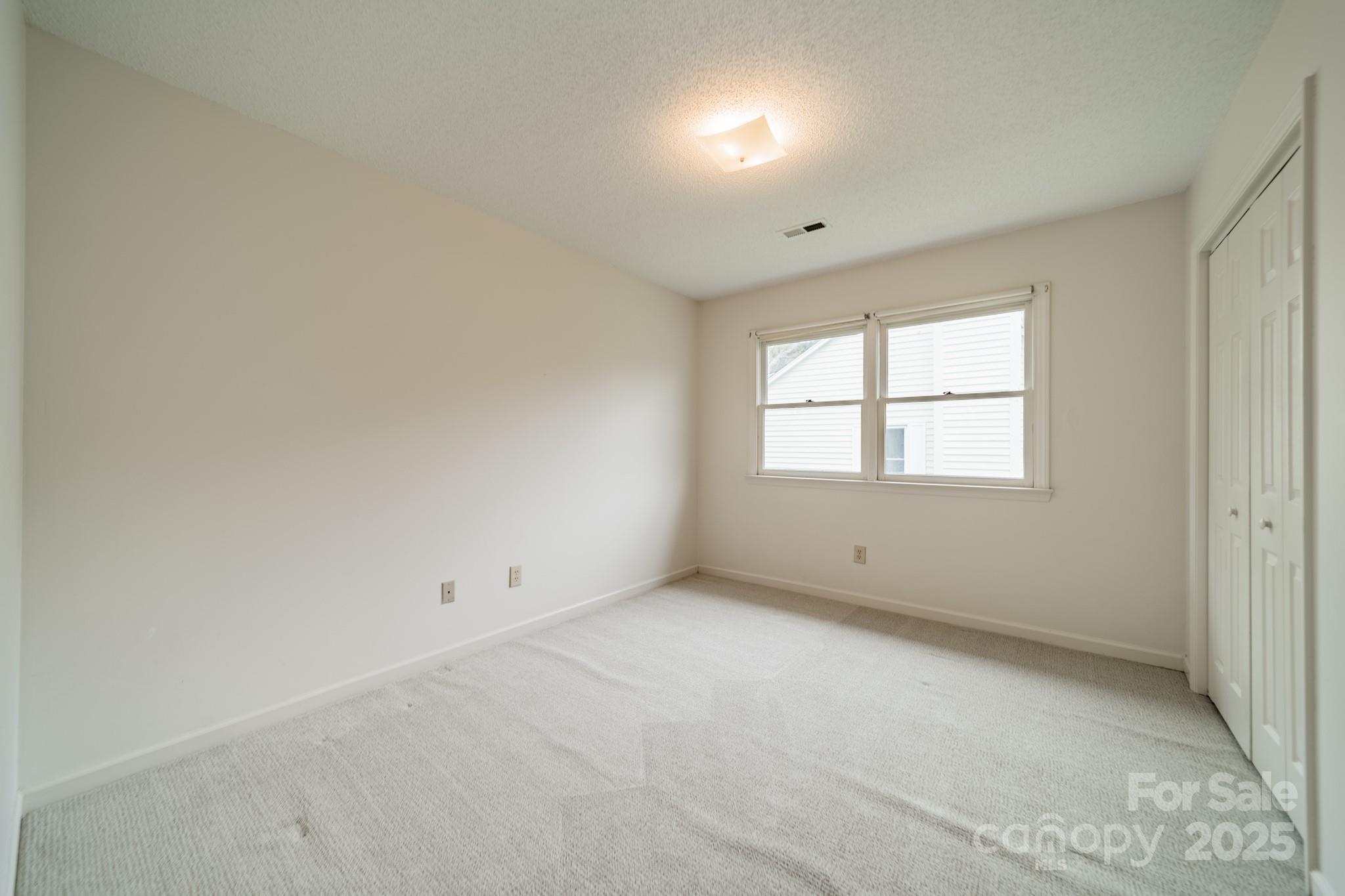 Tega Cay - Residential