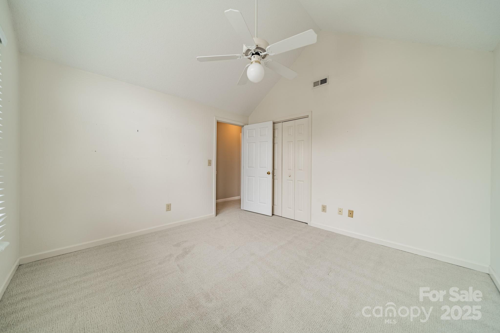 Tega Cay - Residential