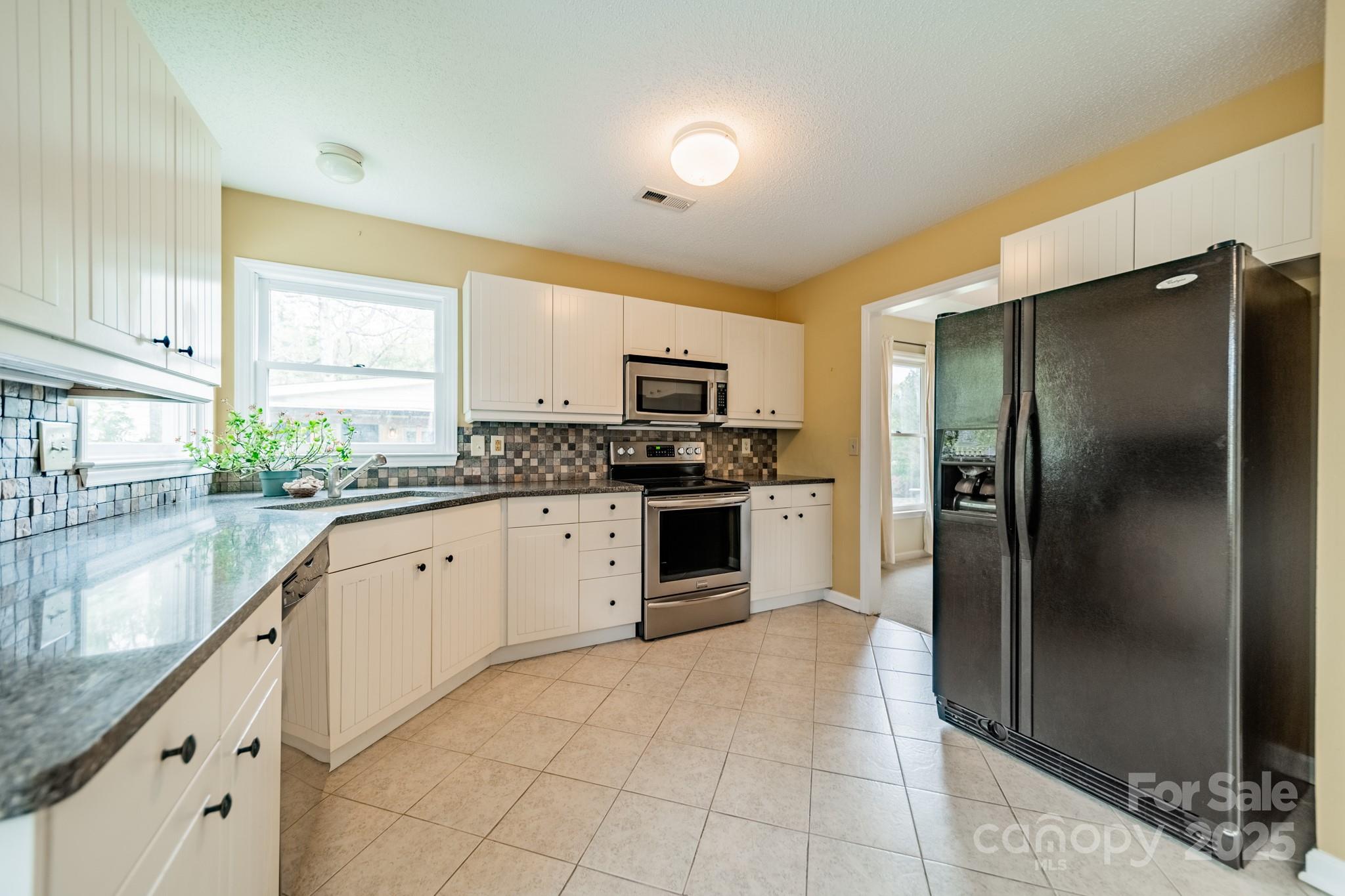 Tega Cay - Residential