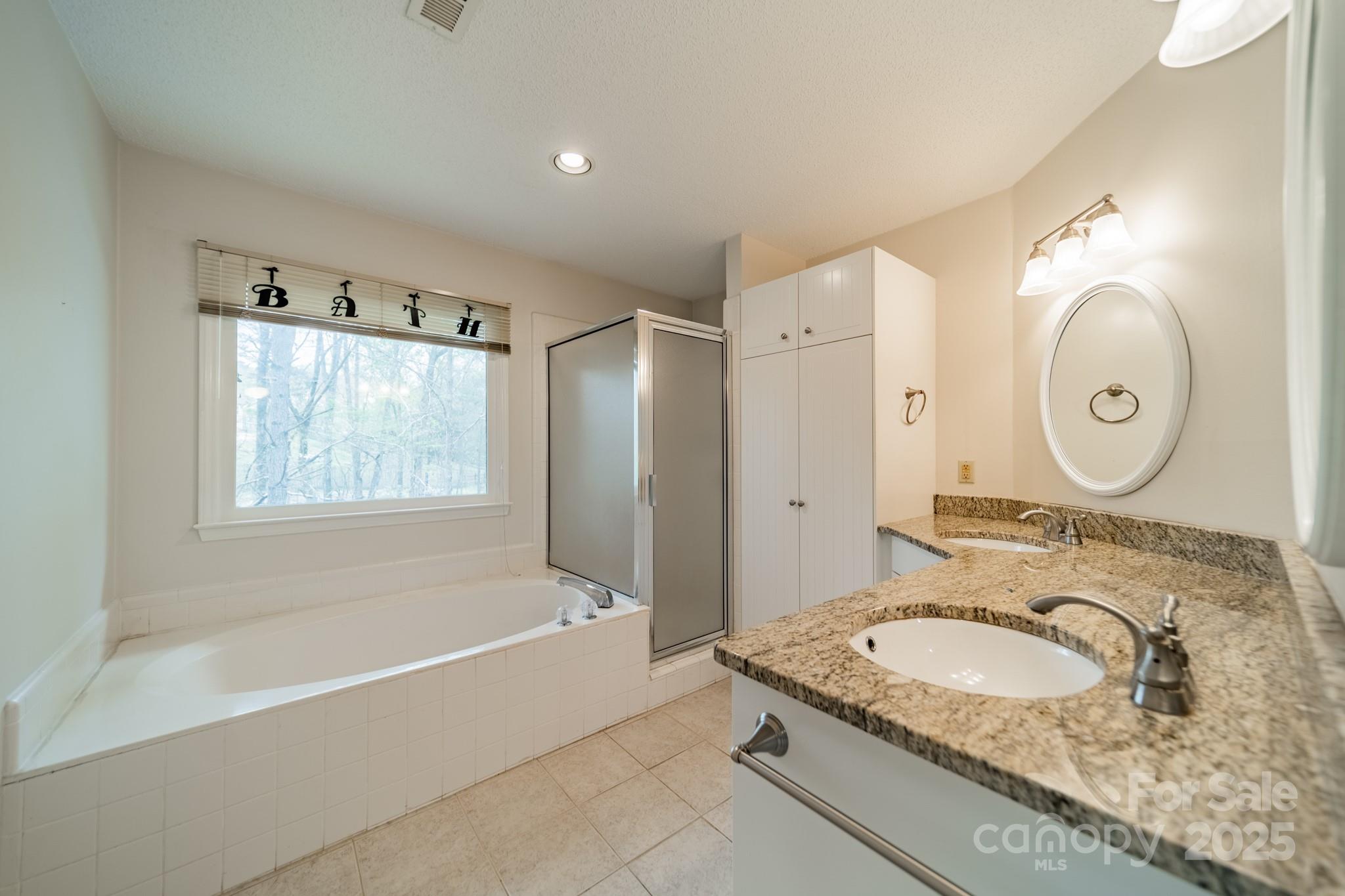 Tega Cay - Residential