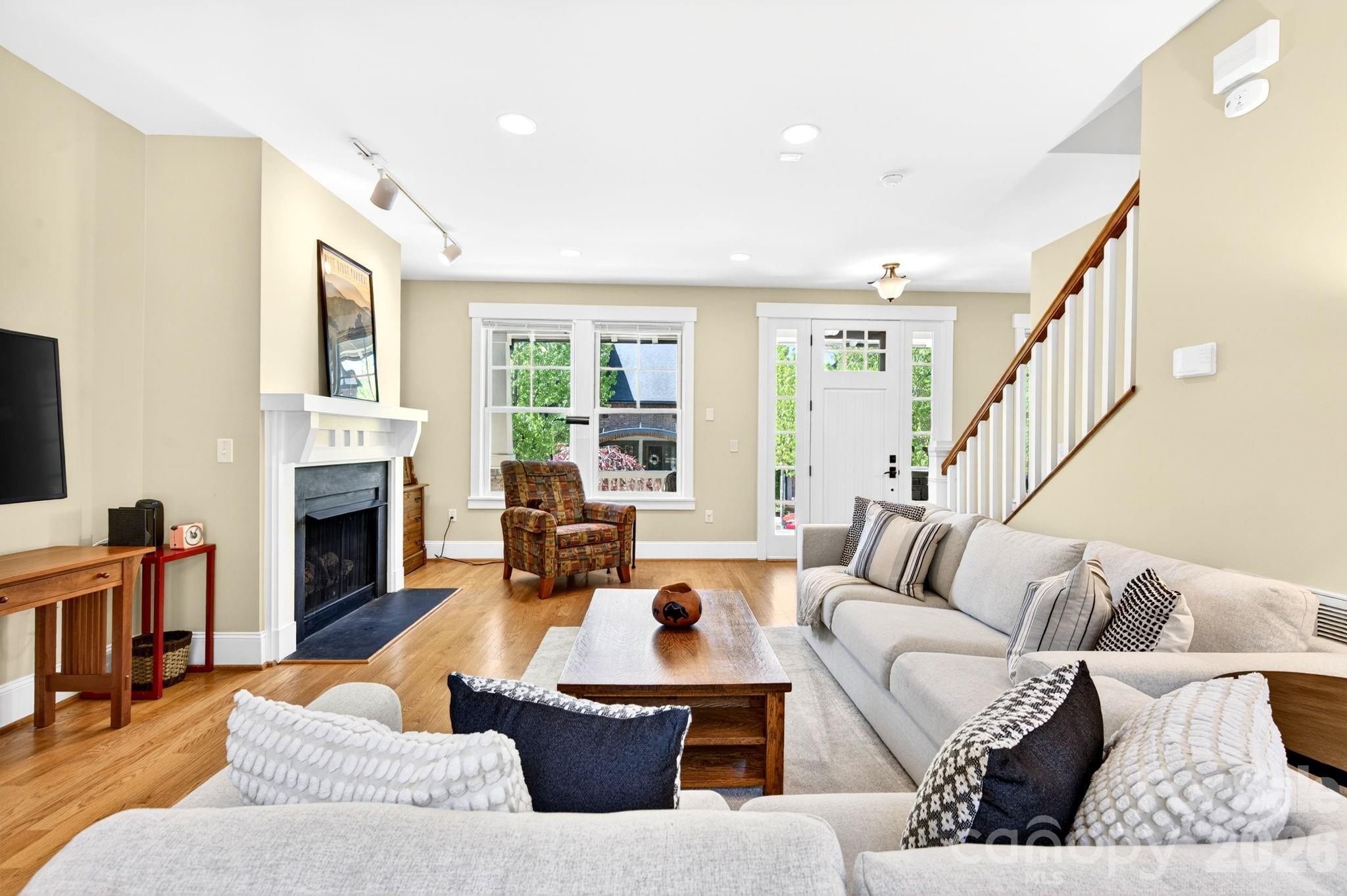 4 Fitzgerald Road