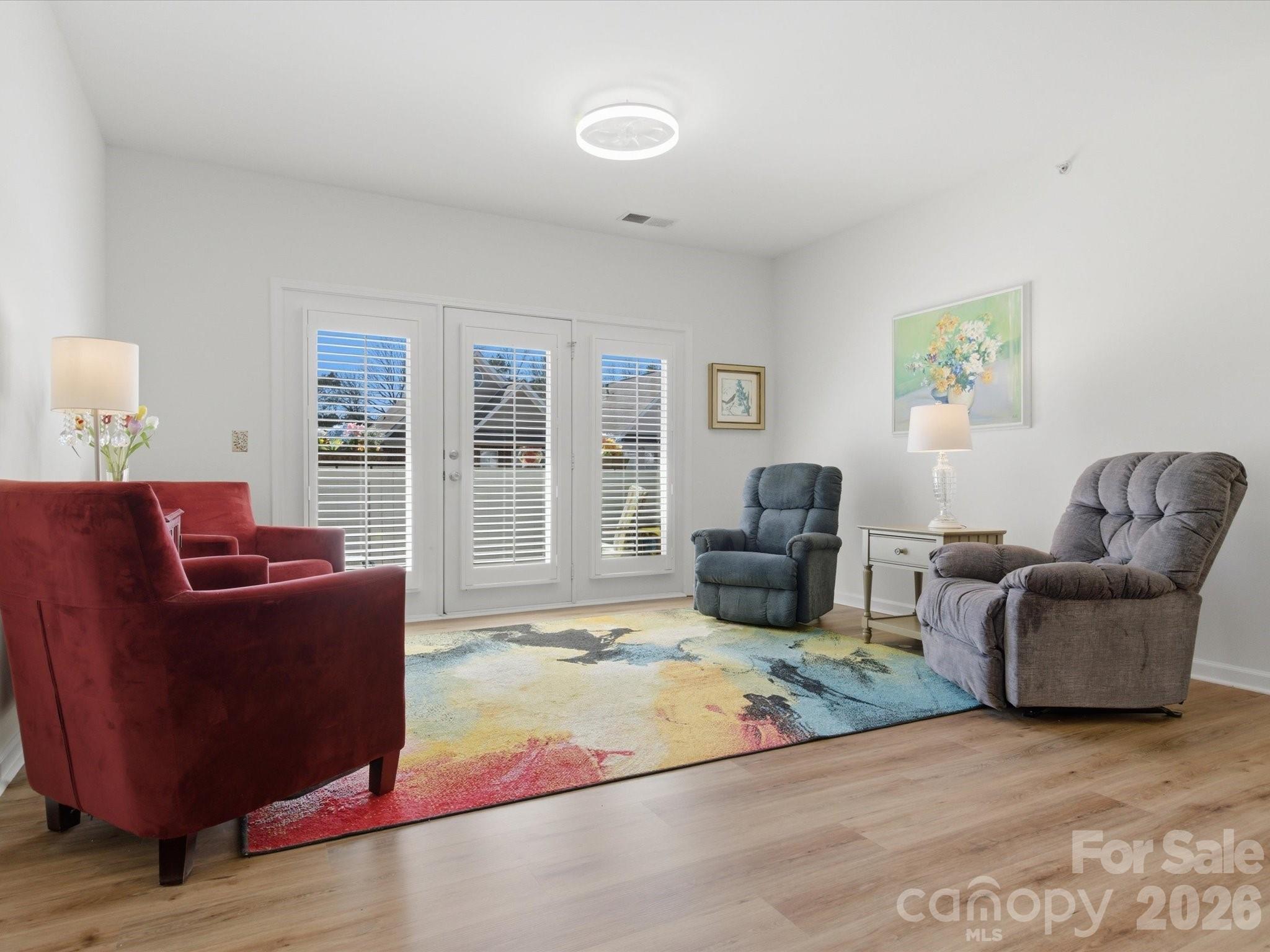 Lake Park - Residential