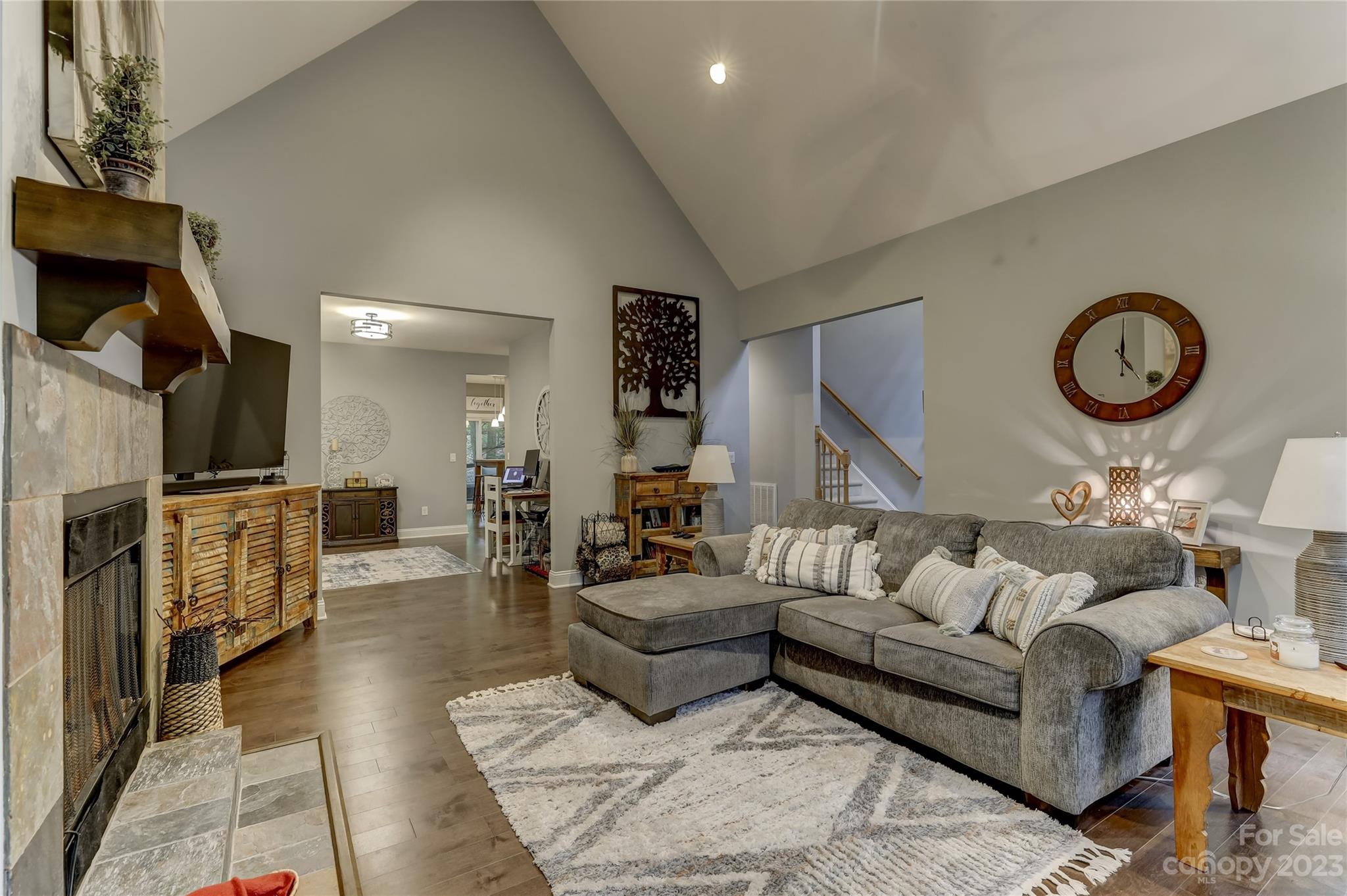 Tega Cay - Residential