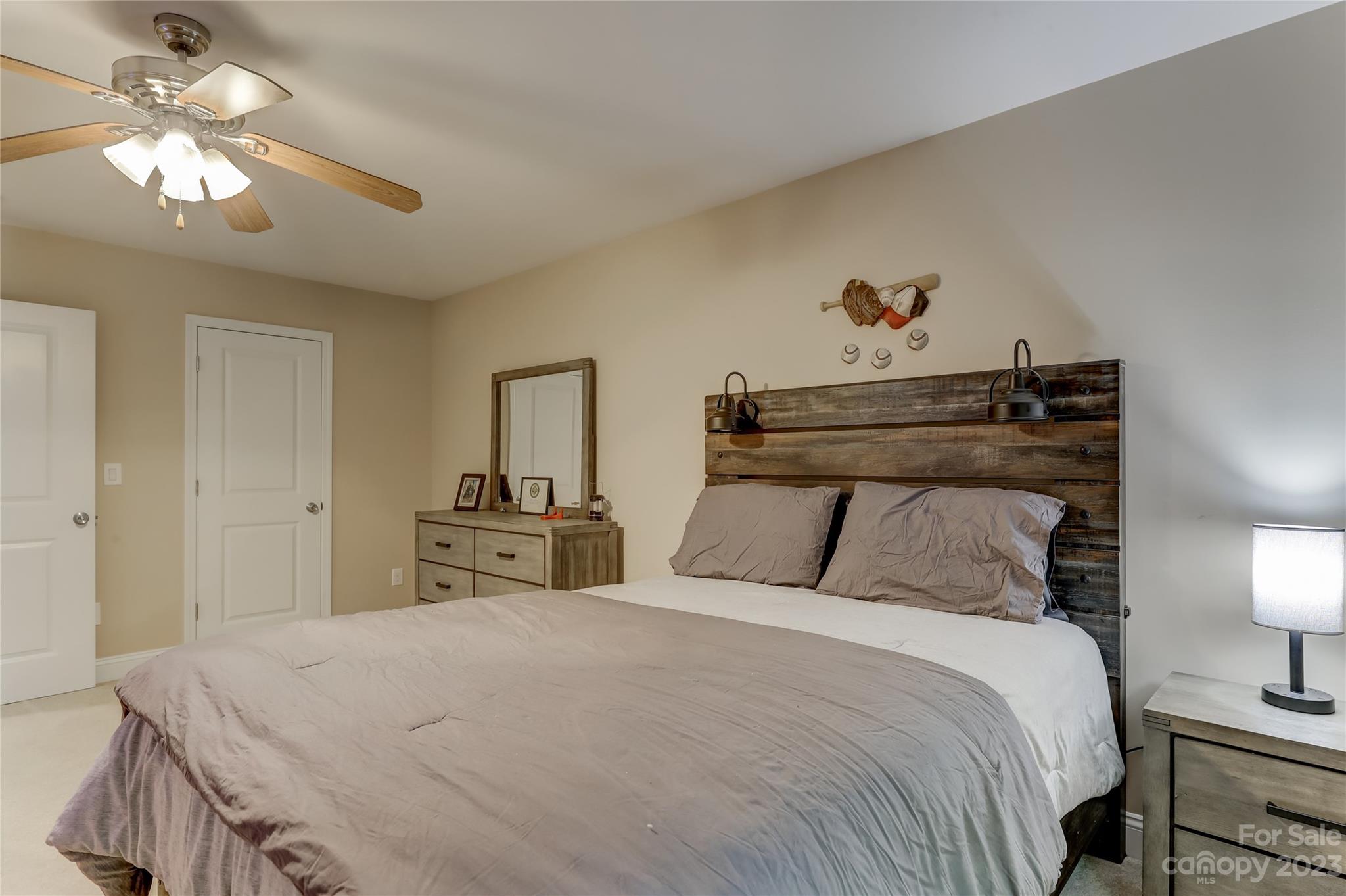 Tega Cay - Residential