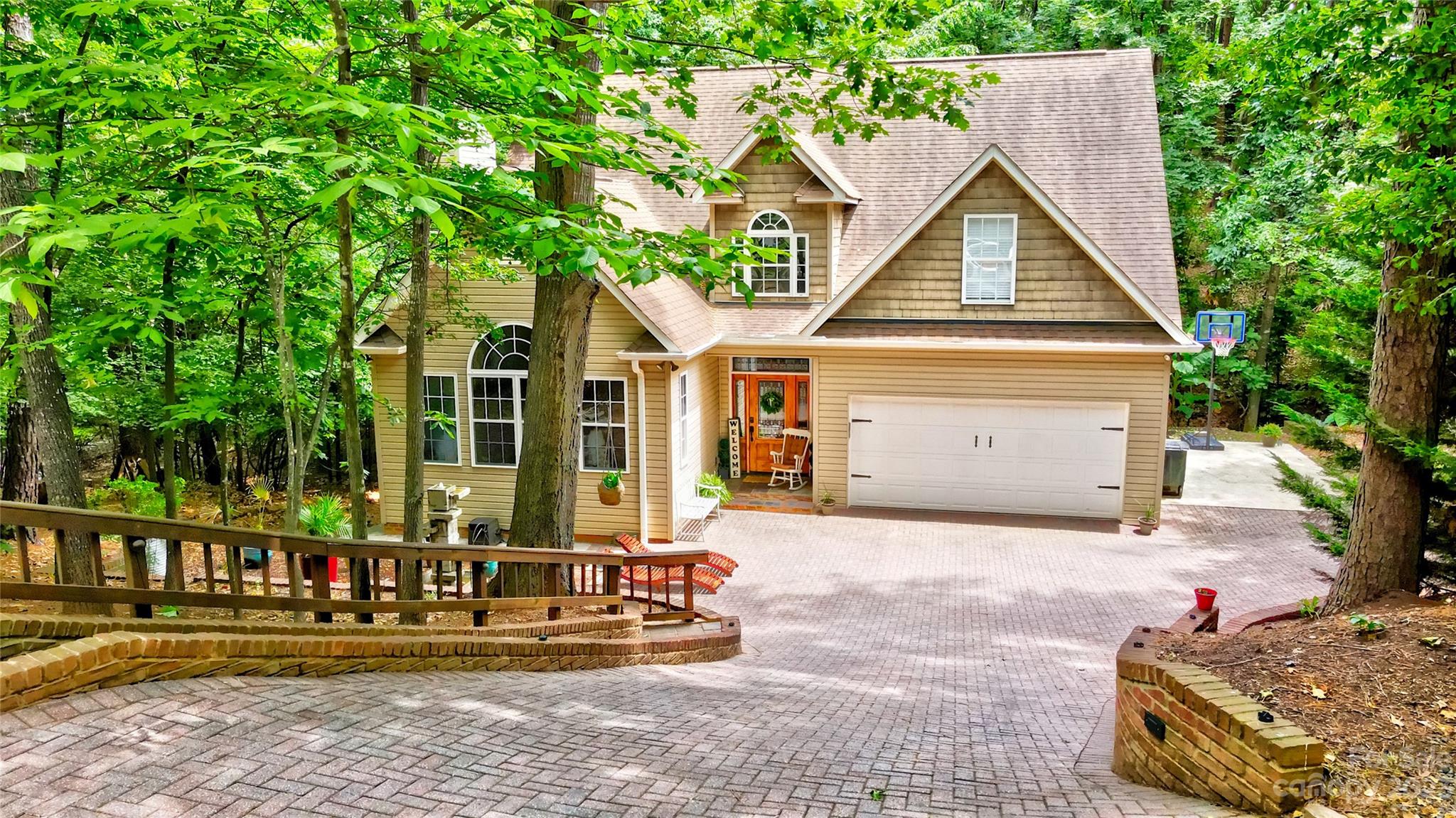 Tega Cay - Residential