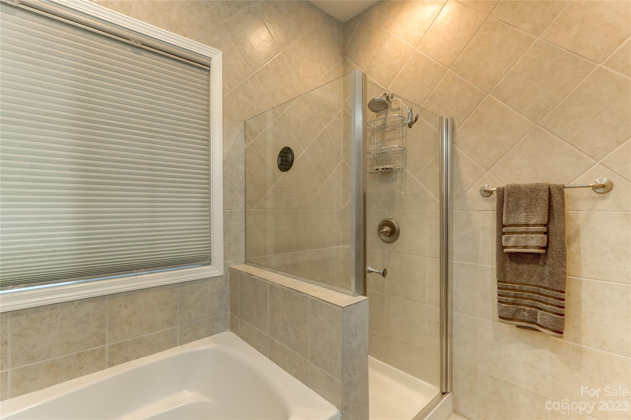 Tega Cay - Residential