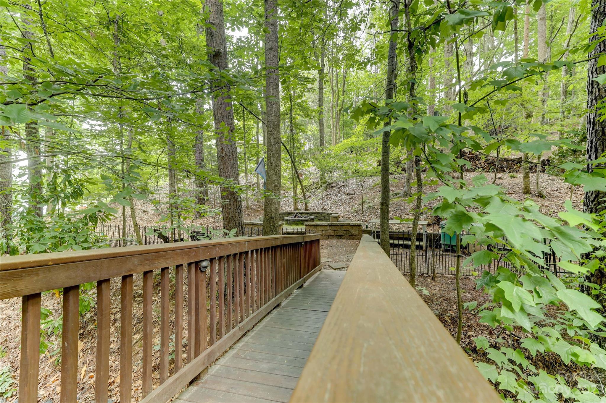 Tega Cay - Residential