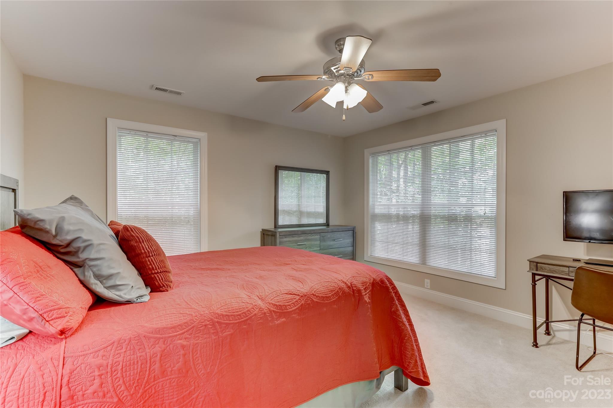 Tega Cay - Residential