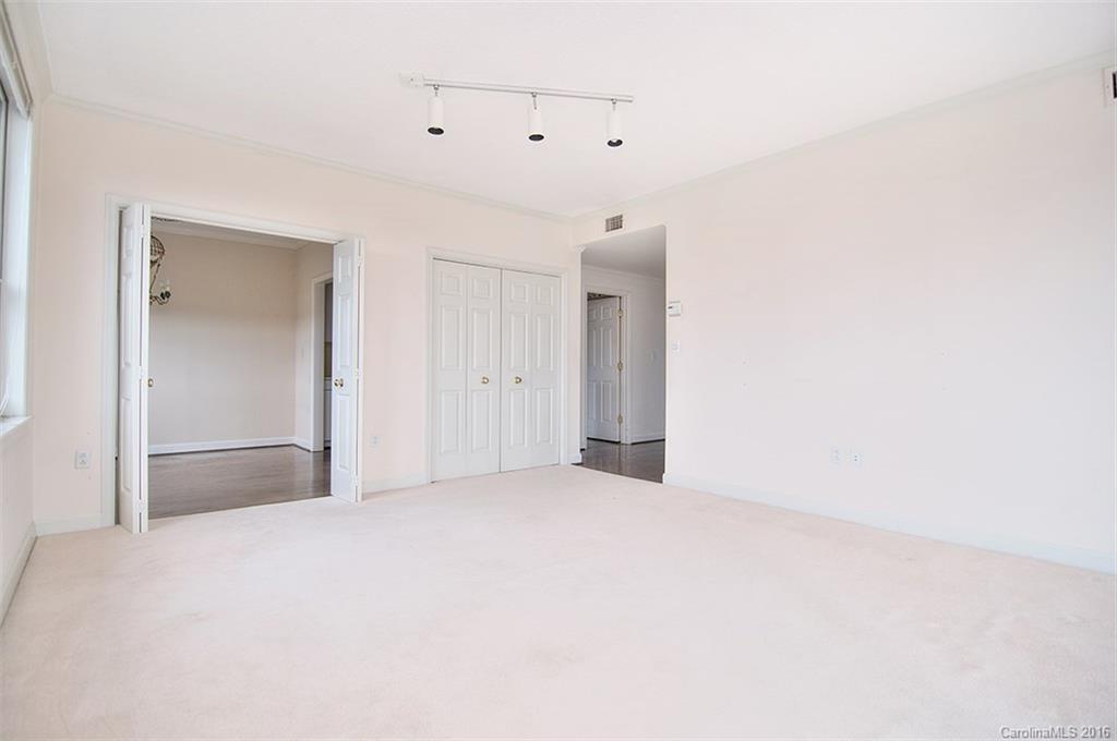 Carlton - Residential