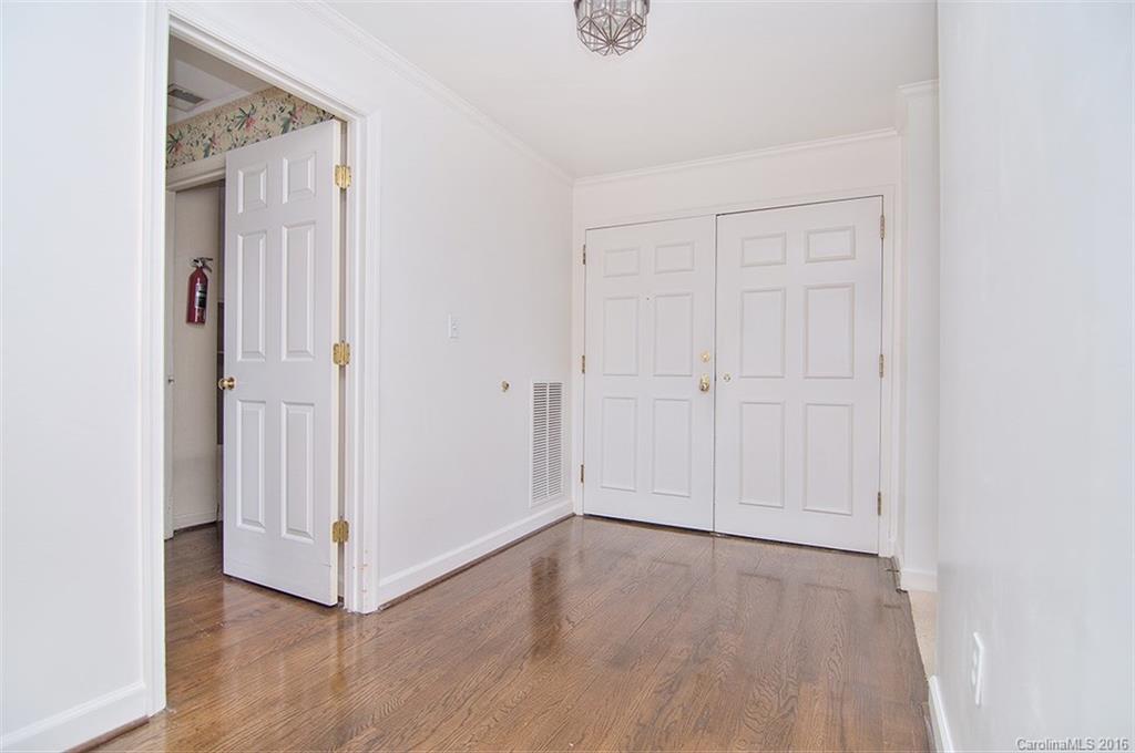 Carlton - Residential