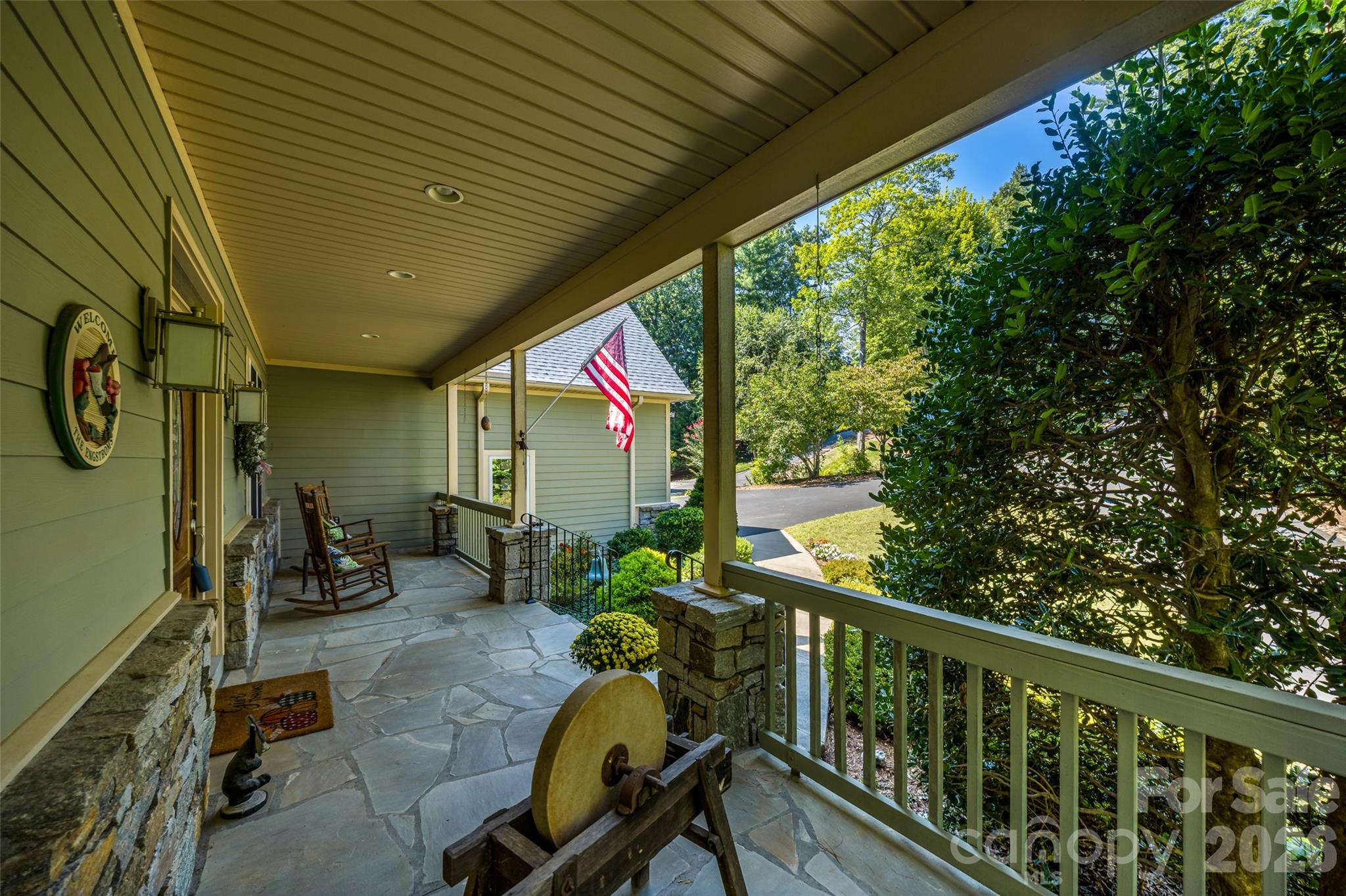 151 Shadowleaf Drive