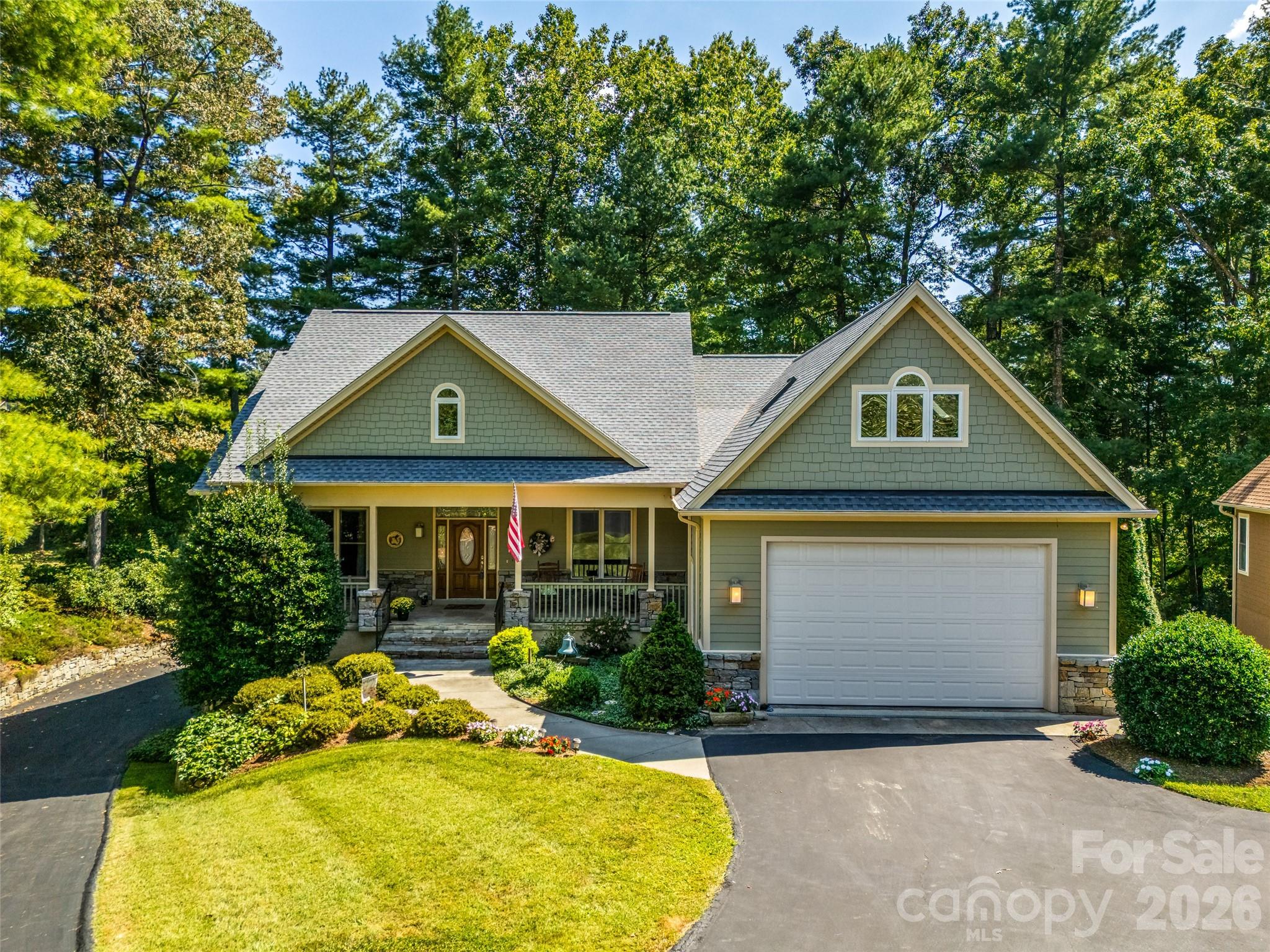 151 Shadowleaf Drive