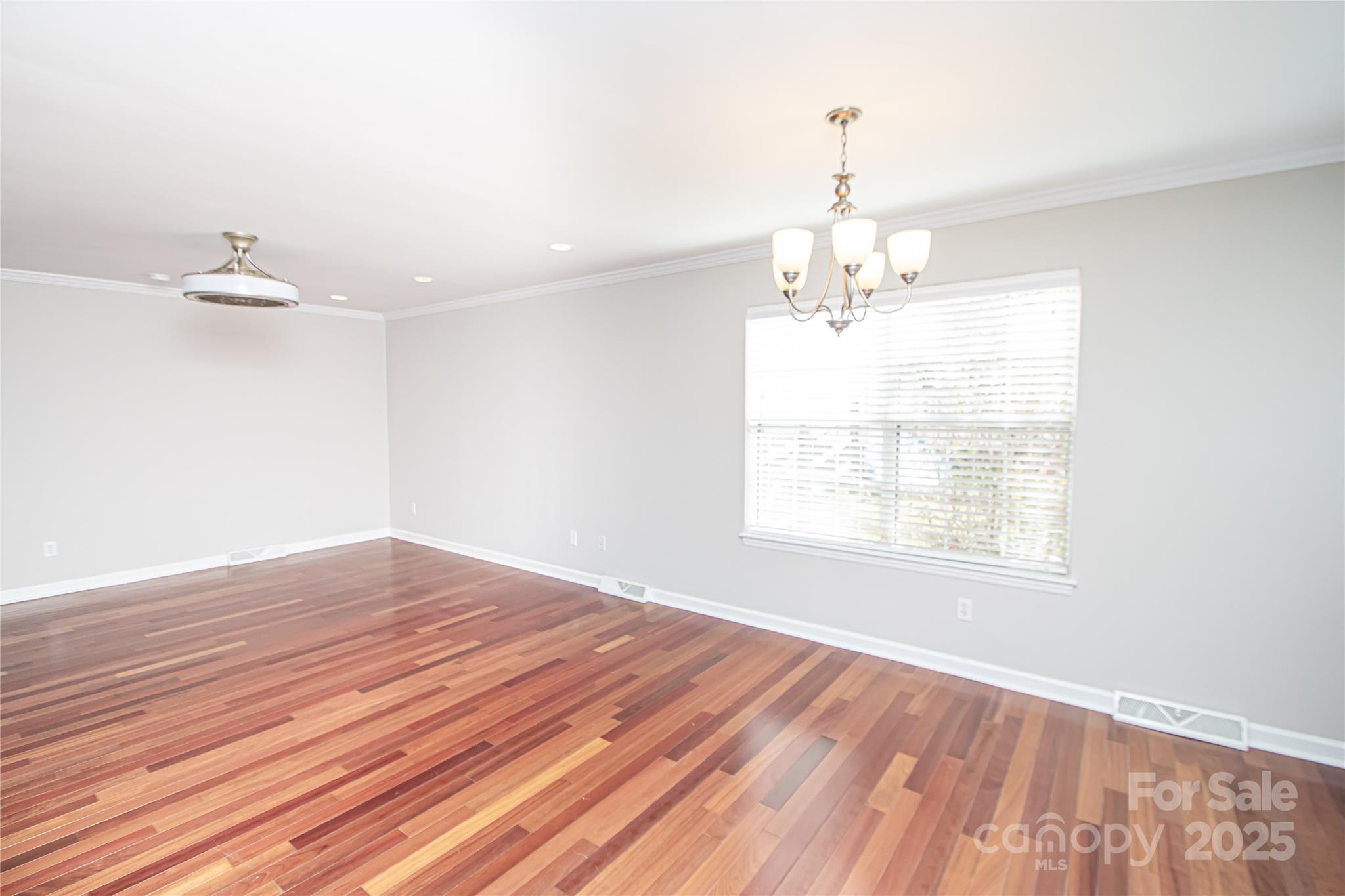 Rock Island Point - Residential