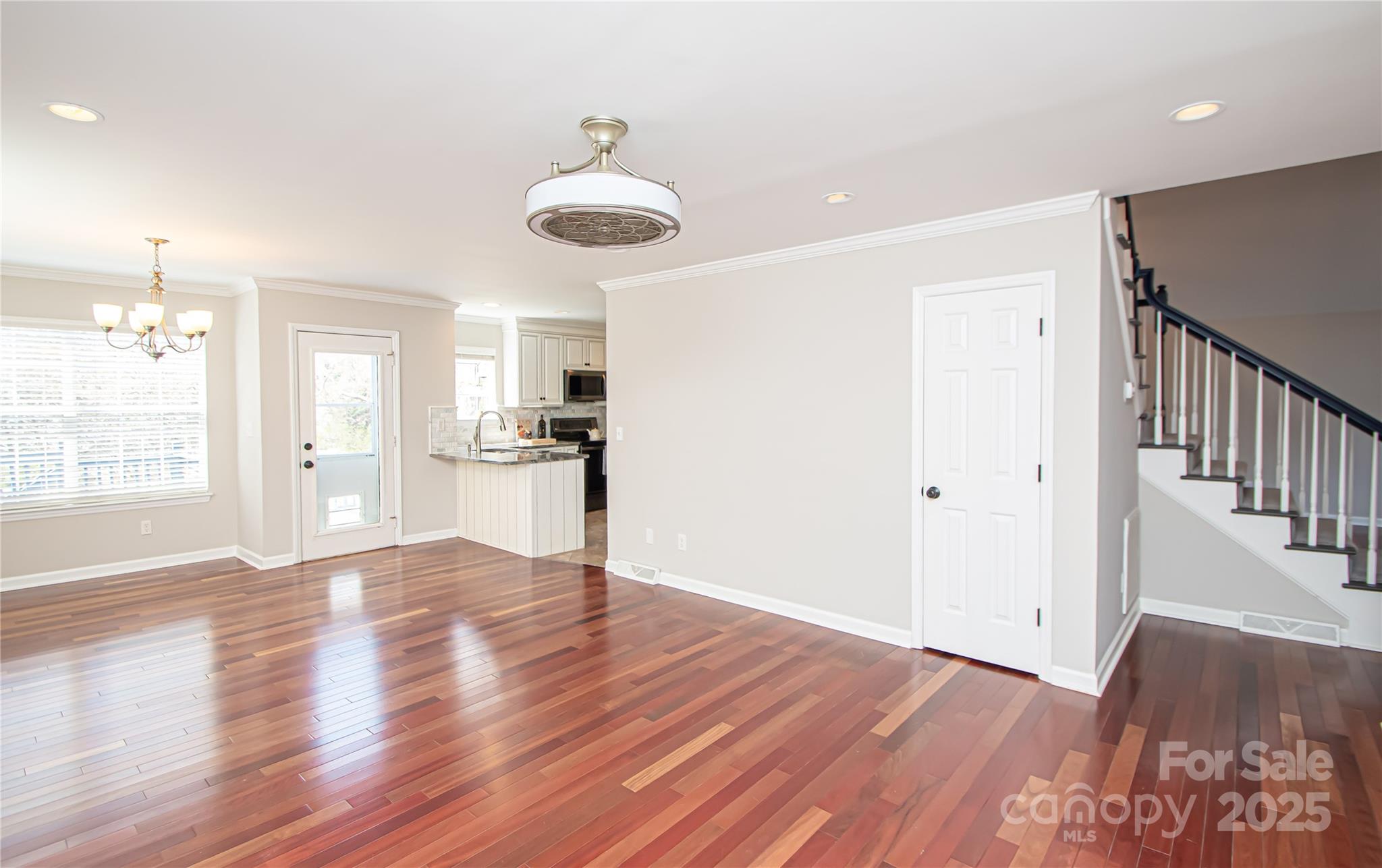 Rock Island Point - Residential