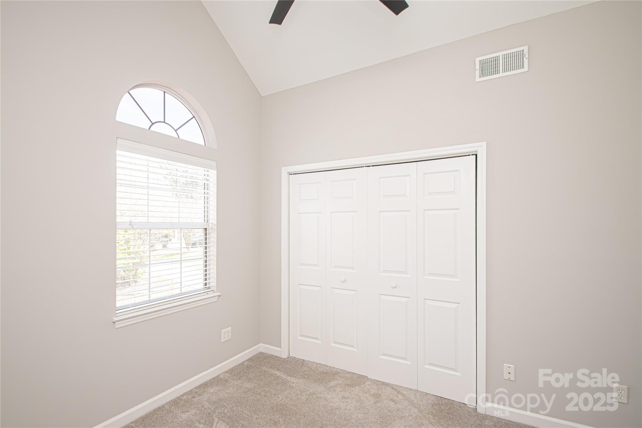 Rock Island Point - Residential