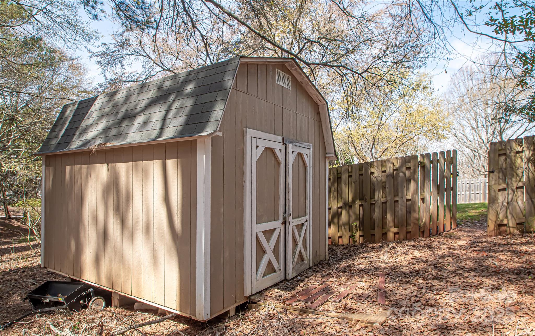 Rock Island Point - Residential