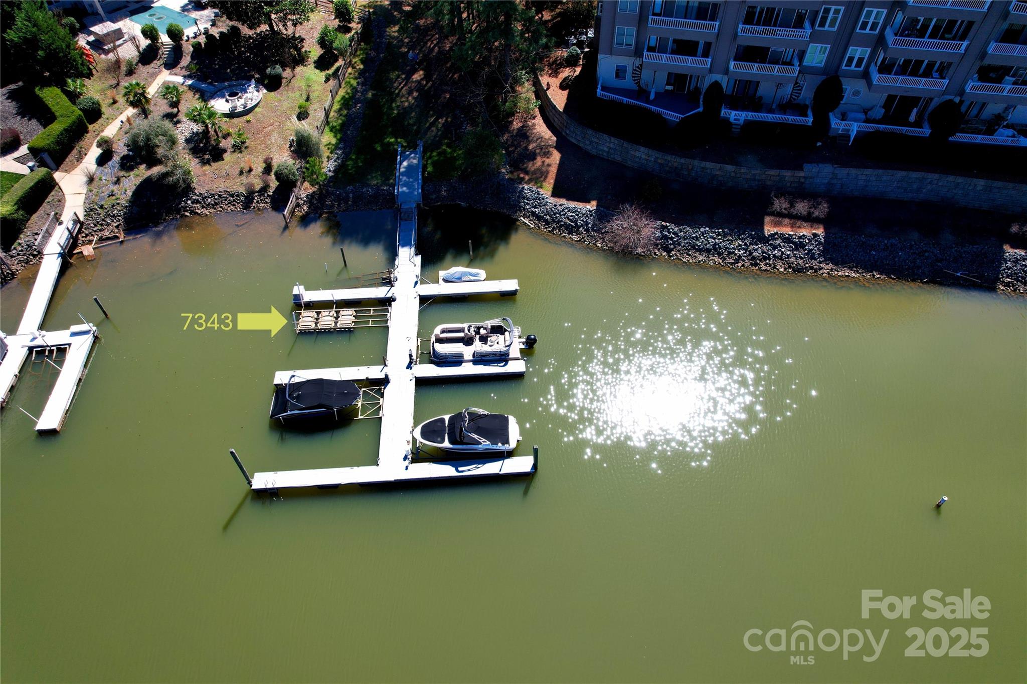 Rock Island Point - Residential