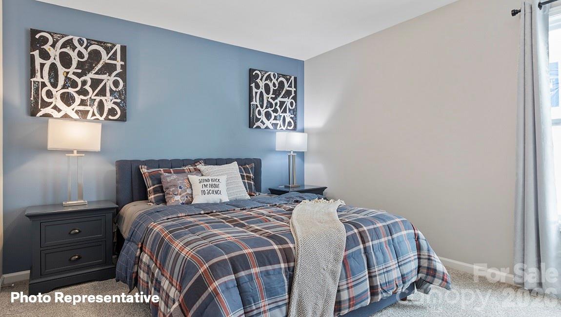 FALLS COVE AT LAKE NORMAN - Residential