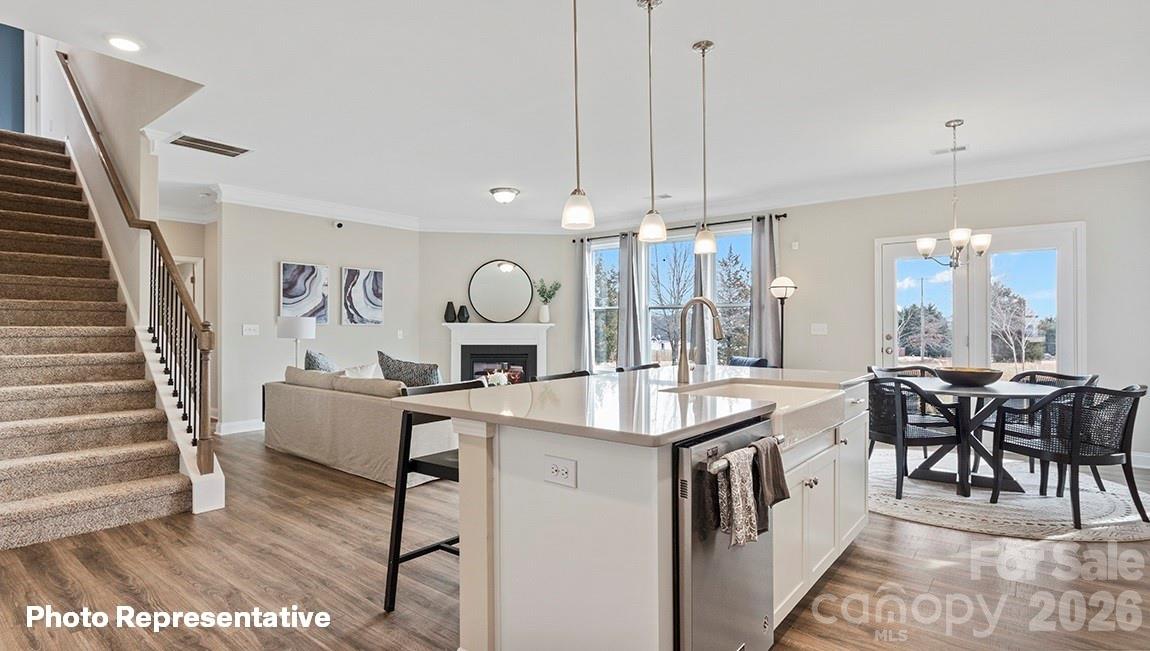 FALLS COVE AT LAKE NORMAN - Residential