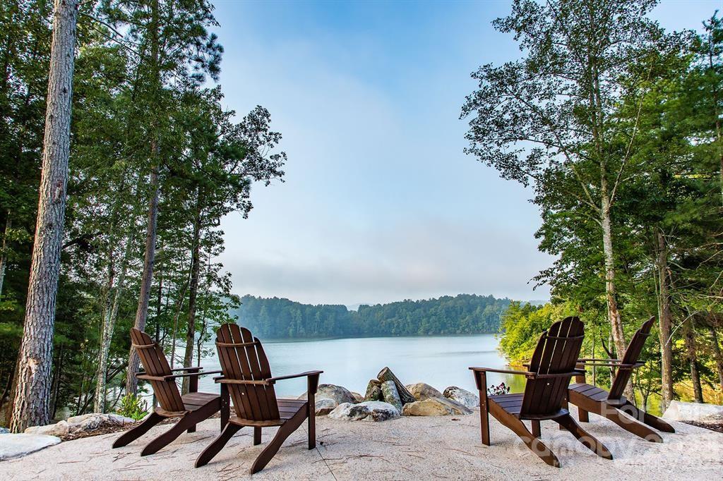 The Waterfront Club - Land