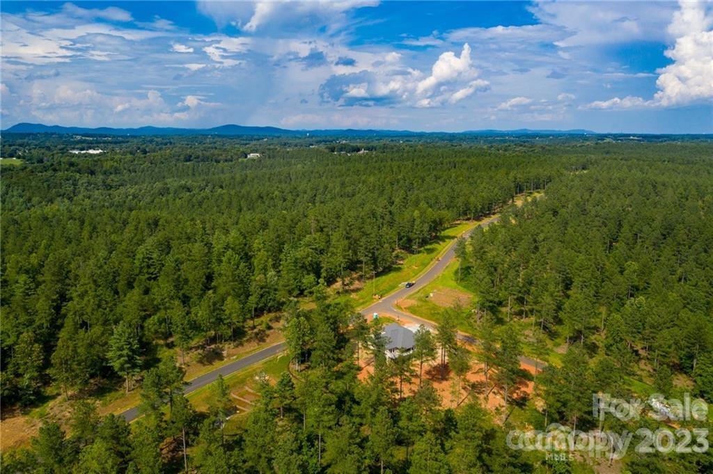 The Waterfront Club - Land