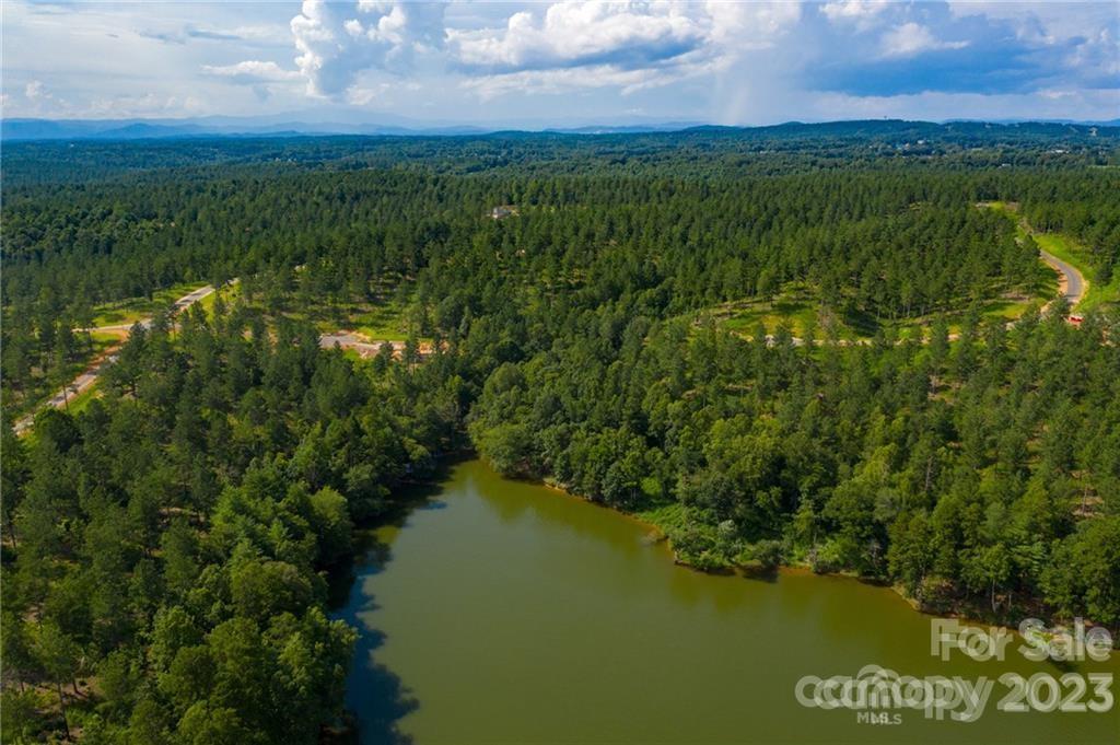 The Waterfront Club - Land