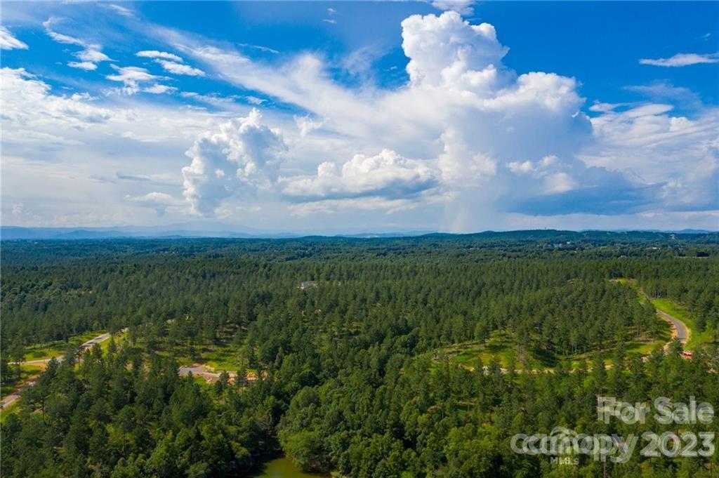 The Waterfront Club - Land