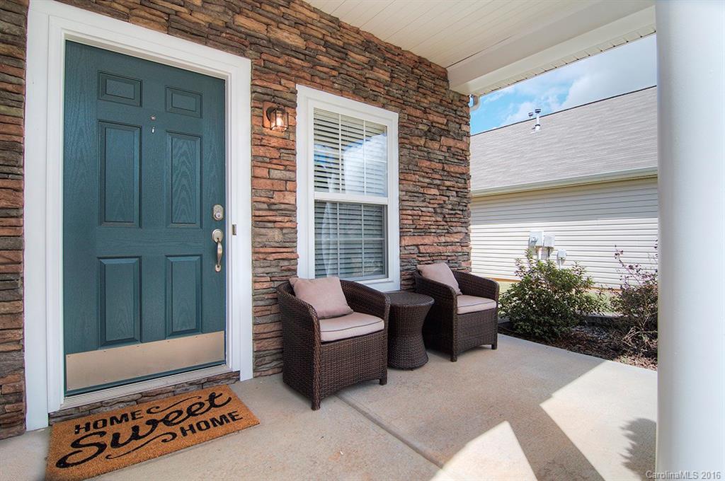 Hamilton Lakes - Residential