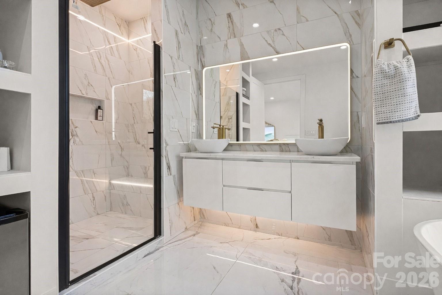 Chestnut Mountain - Residential