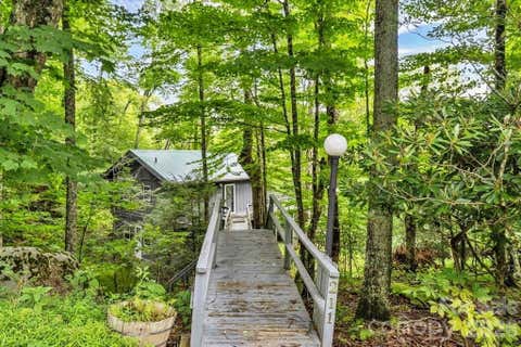 Photo of 211 Foxgrape Hollow #77, Beech Mountain, NC 28605 (MLS # 4415995)