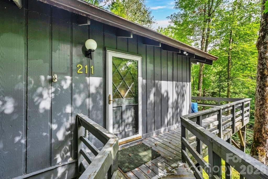 211 Foxgrape Hollow 77