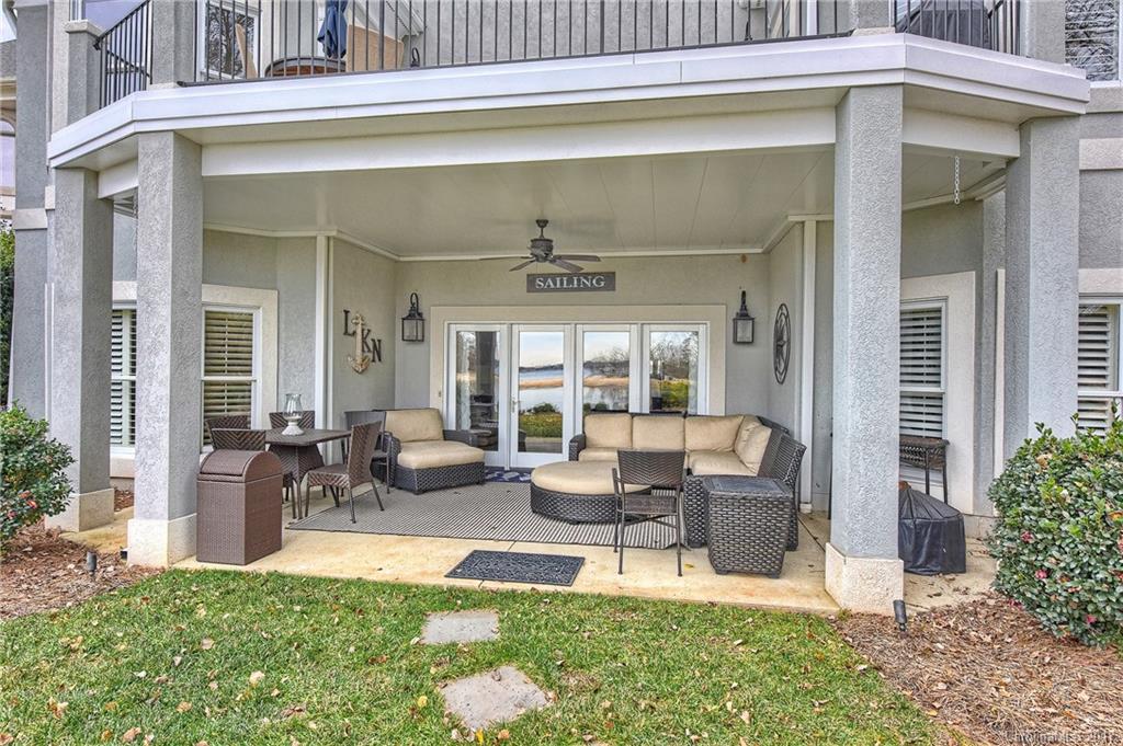 The Peninsula - Residential