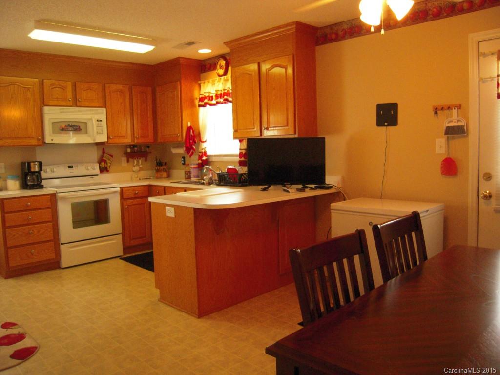 Windward Oaks - Residential