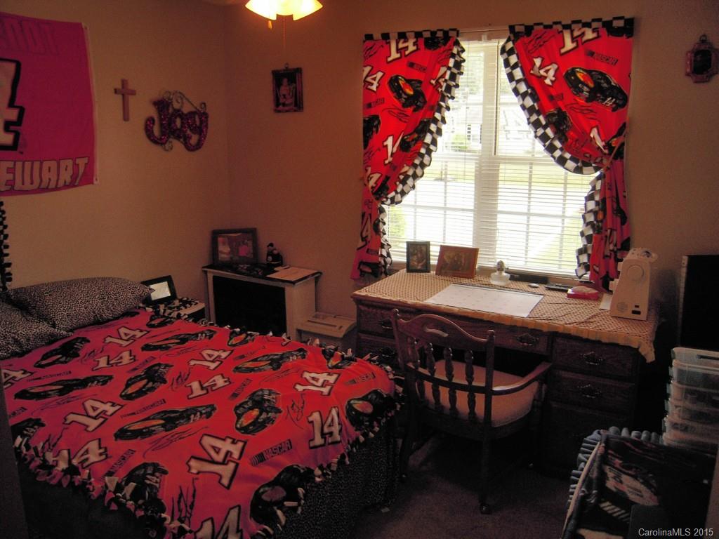 Windward Oaks - Residential