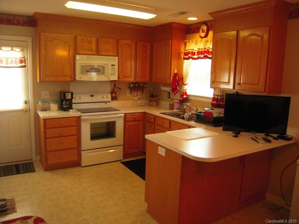 Windward Oaks - Residential