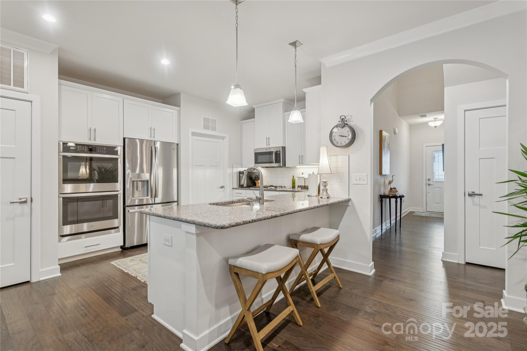 5812 Barrowlands Court