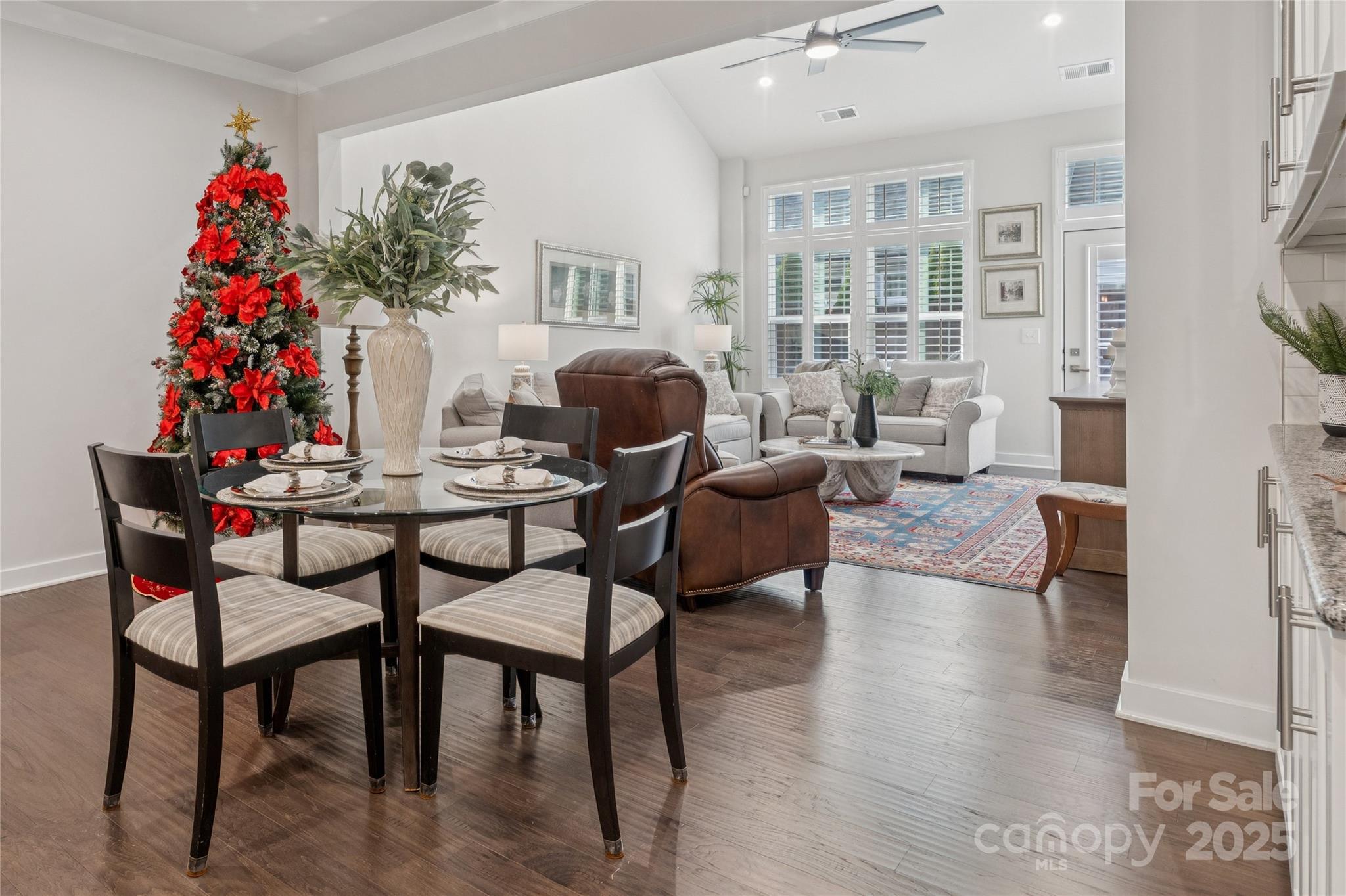 5812 Barrowlands Court