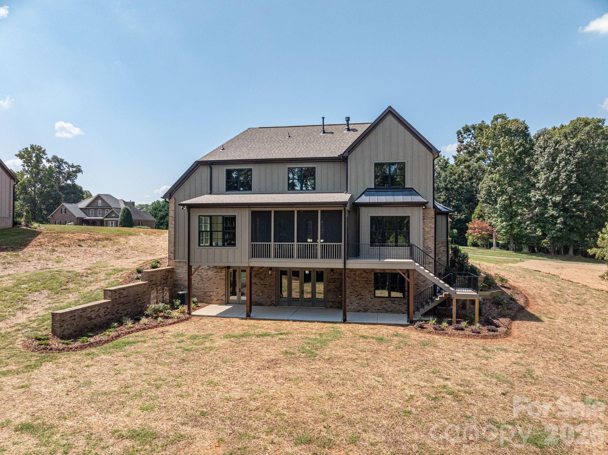 126 Lake Mist Drive