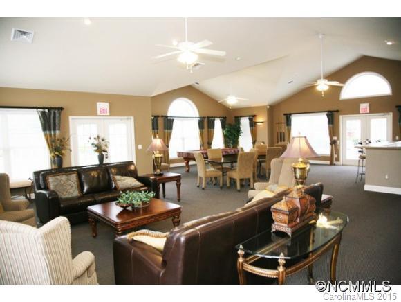 Hamburg Crossing - Residential