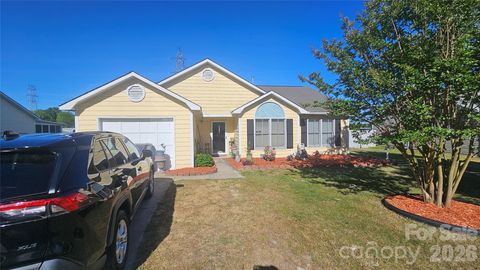 Photo of 11125 Pinetta Lane, Charlotte, NC 28262 (MLS # 4376242)