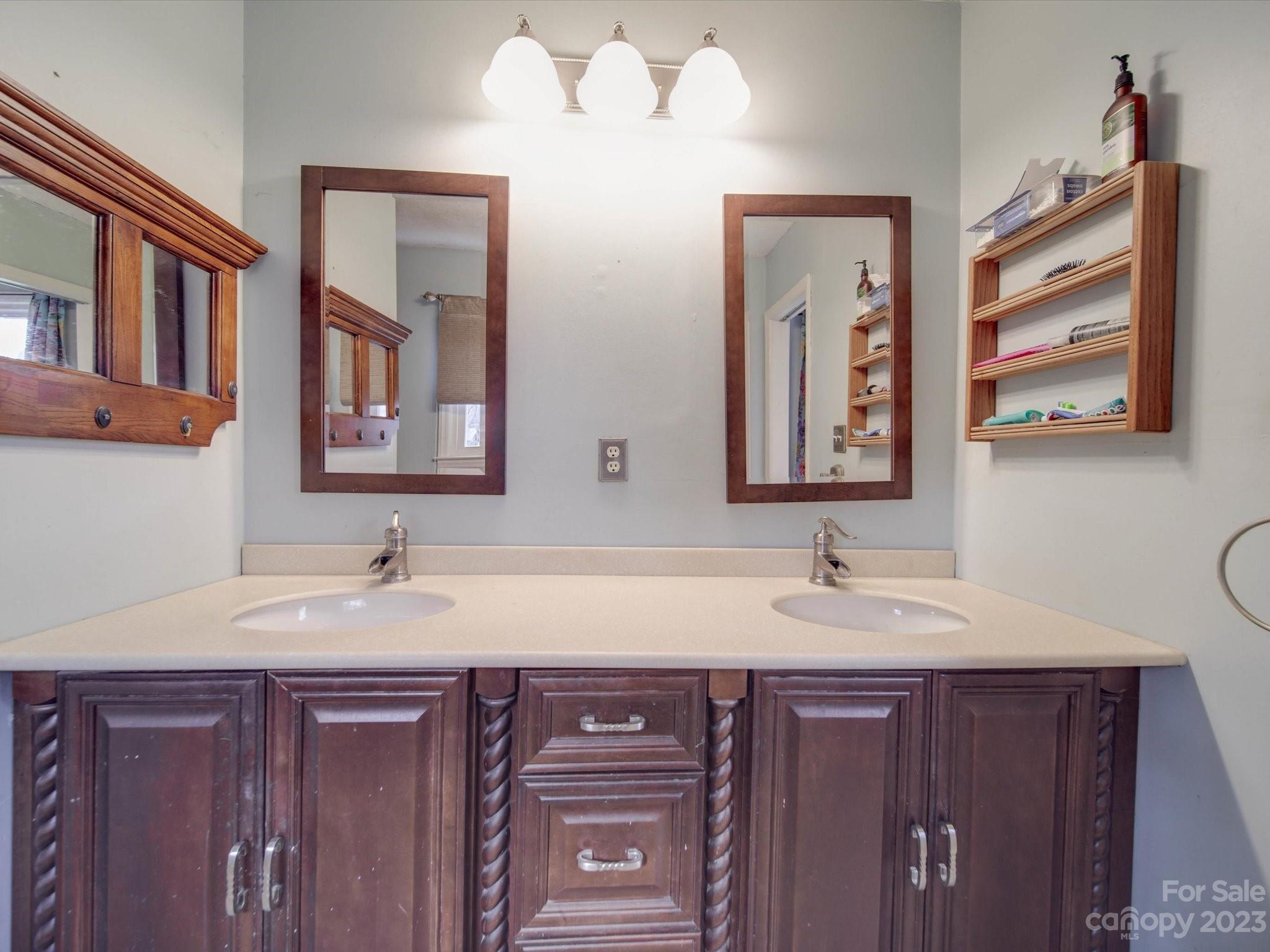 Heritage Woods East - Residential