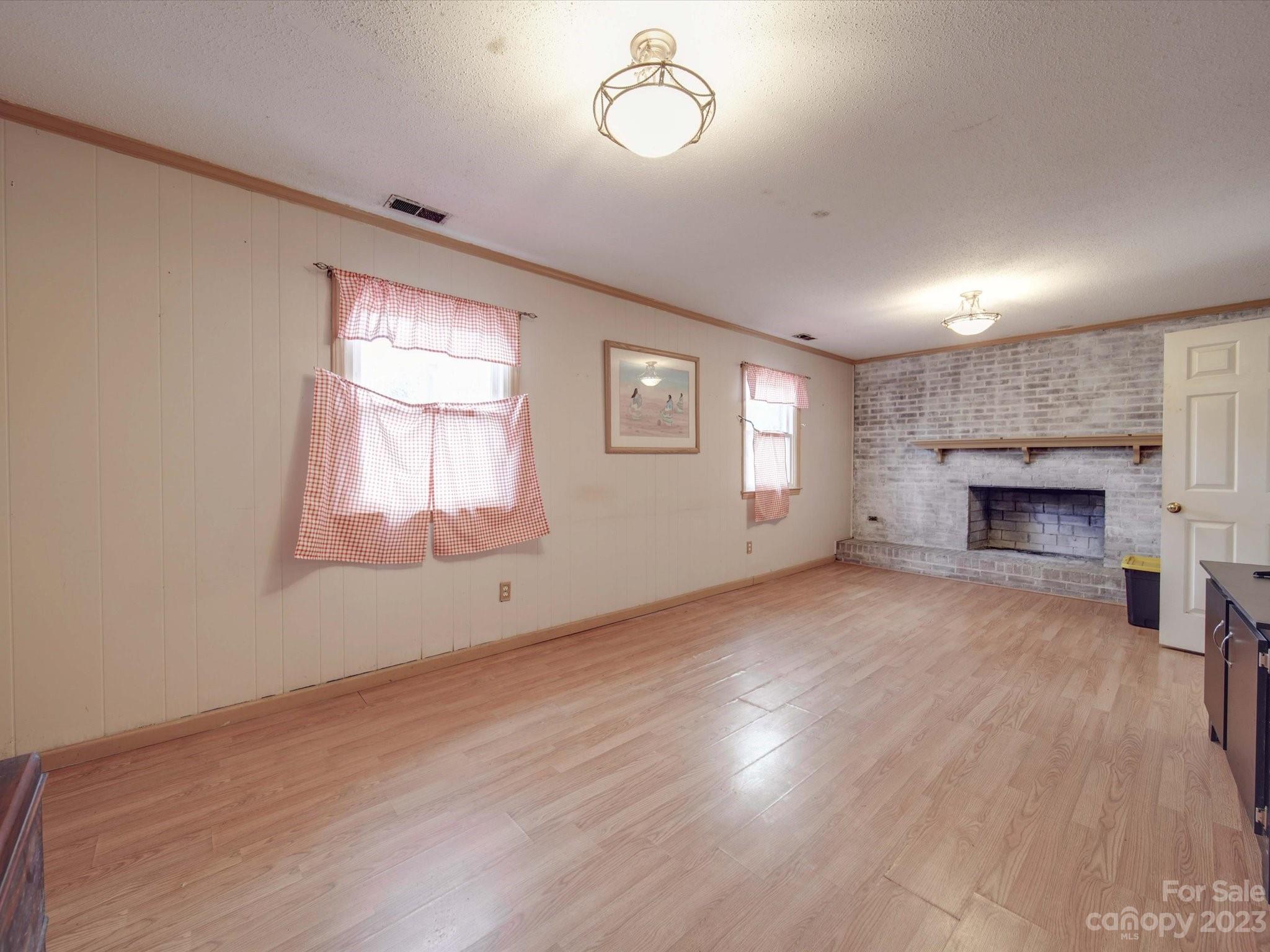 Heritage Woods East - Residential