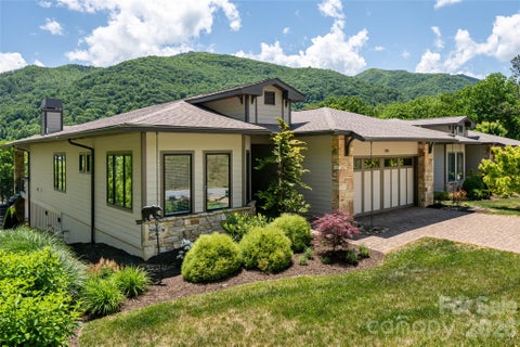 Photo for 110 Plateau Drive
